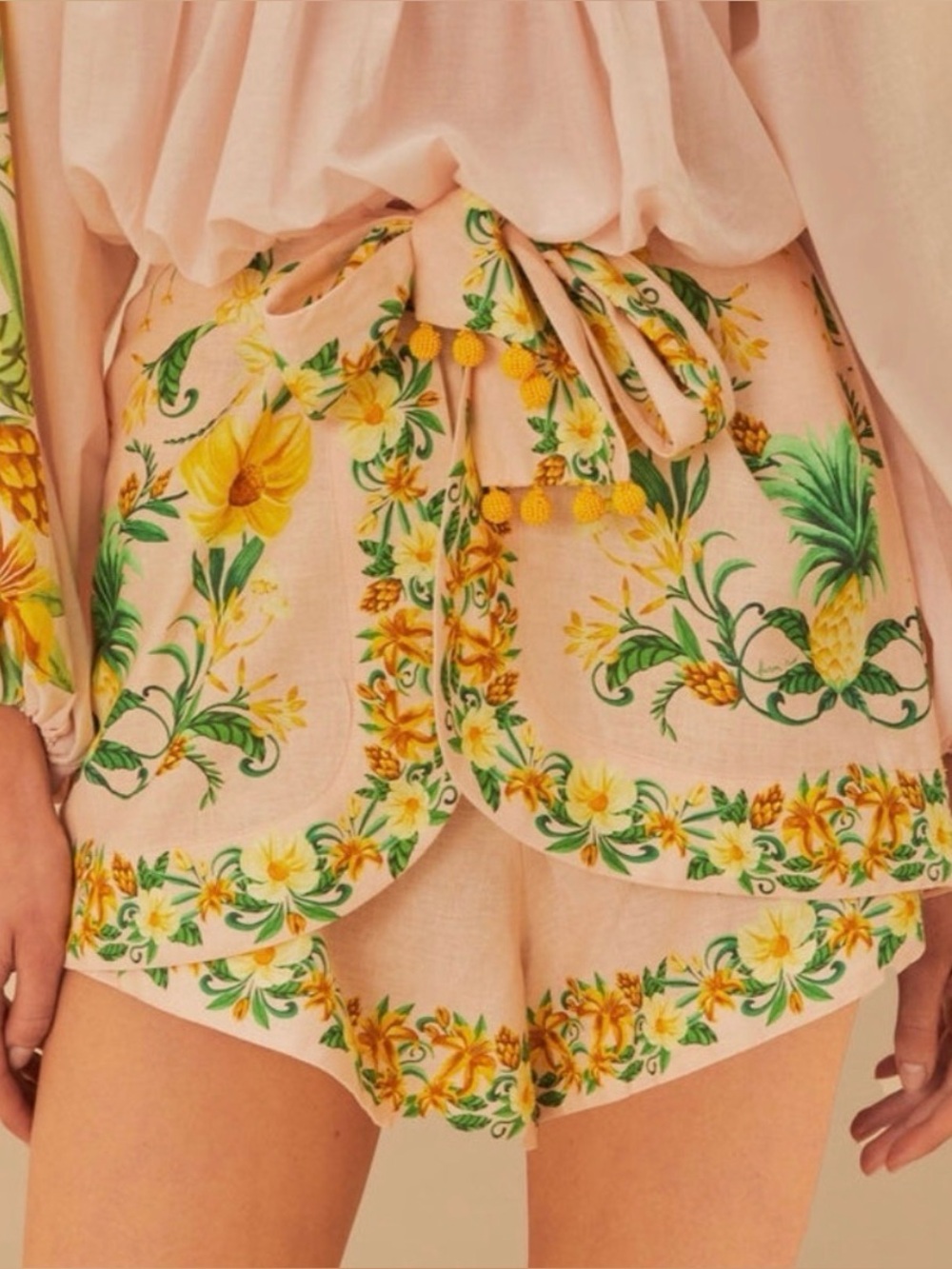 FARM Rio Pink Tropical Pineapple Scalloped Hem Shorts